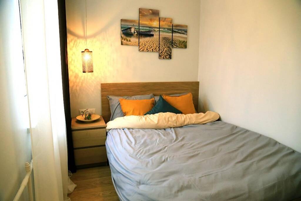 Bright Apartment,For 1-4,Near Old Town Vilnius Exterior photo
